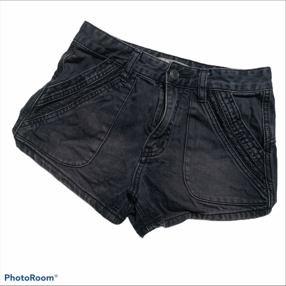 Free People Sweet Surrender black denim shorts 25 - Picture 8 of 12